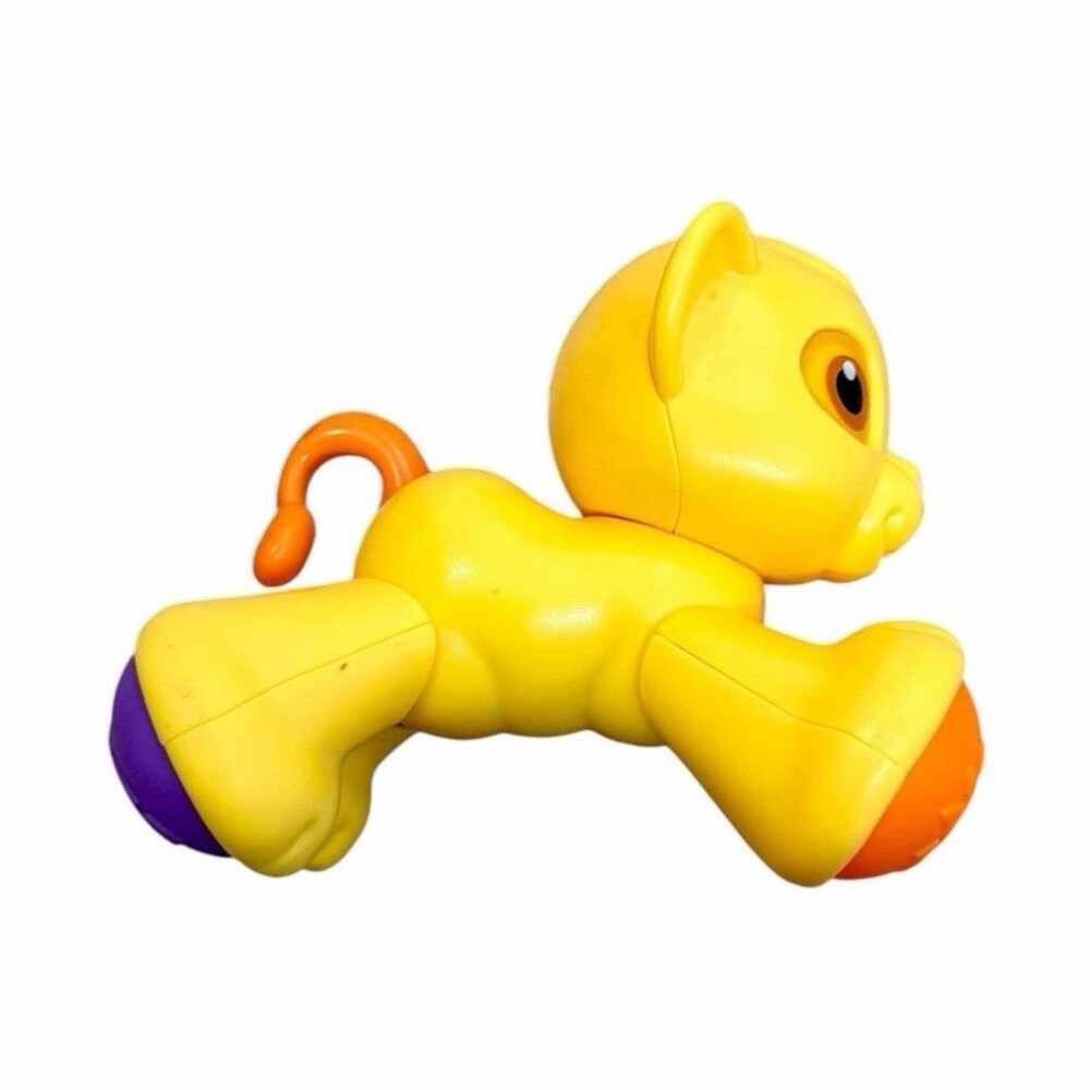 Fisher-Price Amazing Animals Yellow Lion Figure Toy, Ages 1-3